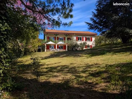 maison familiale de 280 m² avec logement indépendant – classe énergie a – calme absolu