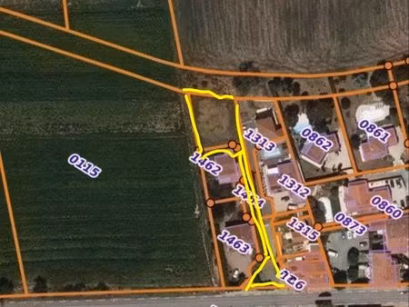 terrain constructible viabilisé de 1 012 m² à vaugneray