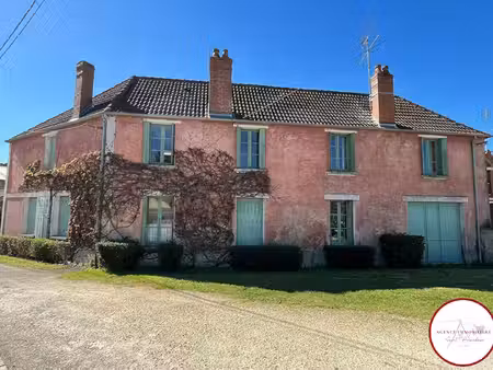 maison de village 102 m² avec jardin, garage et dépendances
