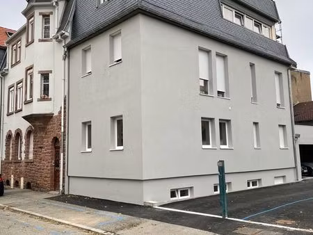 appartement f3 proche gare climatisé, avec terrasse, et parking