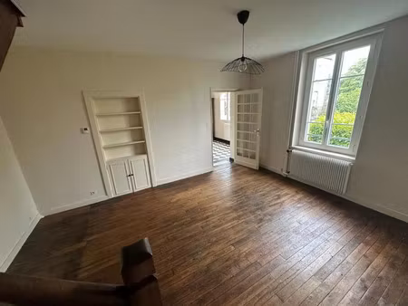 location maison 3 pièces 78 m² à limoges (87000), 800 €