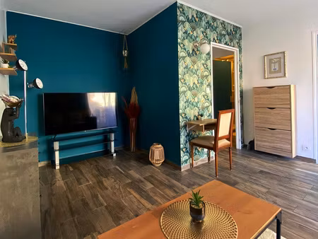 studio meublé - nice chambrun