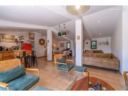 maison 3 pièces 108 m²