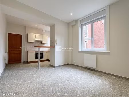 studio 1 pièce 22 m²