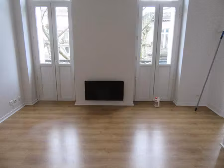 location appartement 1 pièce 30 m² à bordeaux (33000)