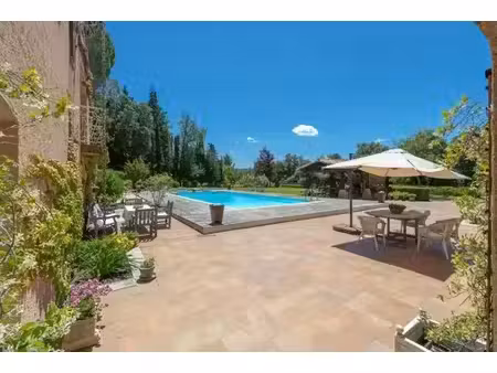 villa de luxe de 10 pièces en vente rians, provence-alpes-côte d'azur