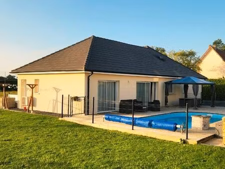 plain-pied avec piscine