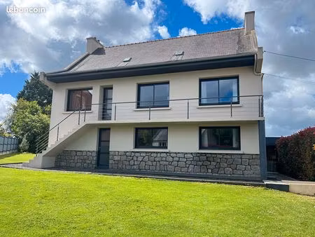 maison 7 pièces 145 m²