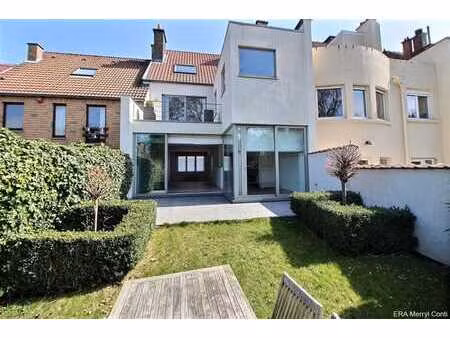 charmante maison familiale 4-5 ch. avec jardin s-o et garage