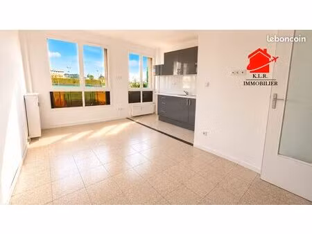 studio 1 pièce 21 m²