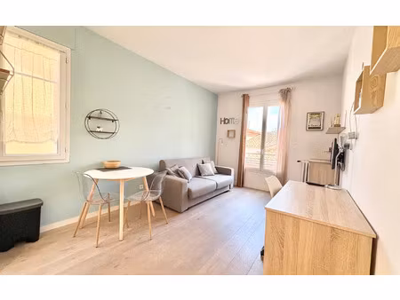 location appartement, 23.36 m² t-1 à nice, 1 290 €