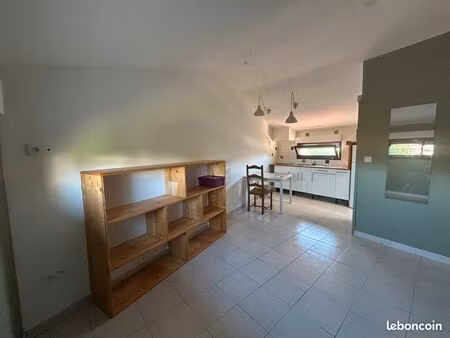 studio meublé