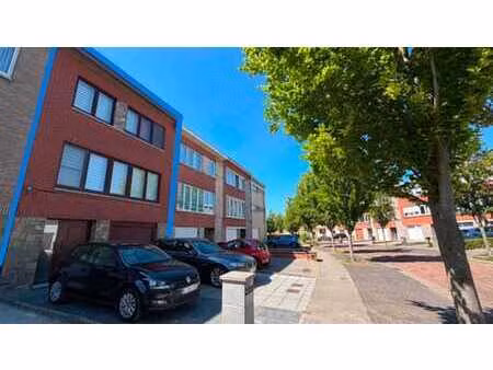 maison spacieuse avec 3 chambres et jardin à zaventem