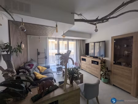 toulon saint roch - appartement t4 de 80 m2 avec balcon et l