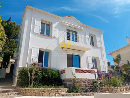 saint raphaël quartier notre dame, villa 6 pièces vue mer