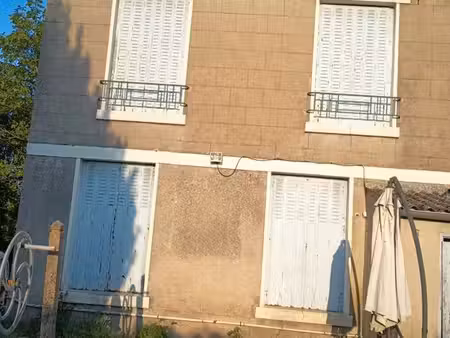 vend maison familiale