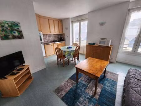 location appartement 2 pièces meublé à brest (29200) : à louer 2 pièces meublé / 36m² bres