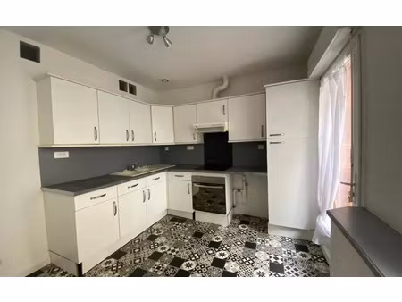 location appartement, m² t-3 à castres, 578 €