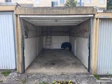 box à louer domont allée des érables
