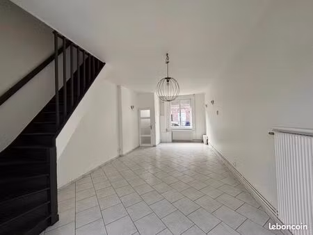 maison 4 pièces 82 m²