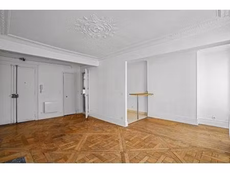 grand studio - quartier opéra - paris 2ème