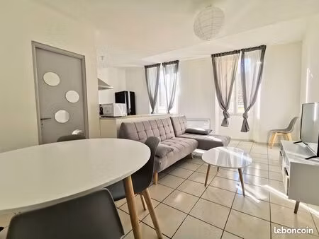 ? meublé 2 pièces, cuisine équipée, lave-linge, lave-vaisselle, four, induction, smart tv,