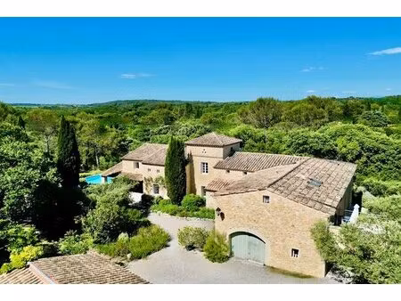 mas de caractère aux portes d'uzès avec piscine, jardin paysager