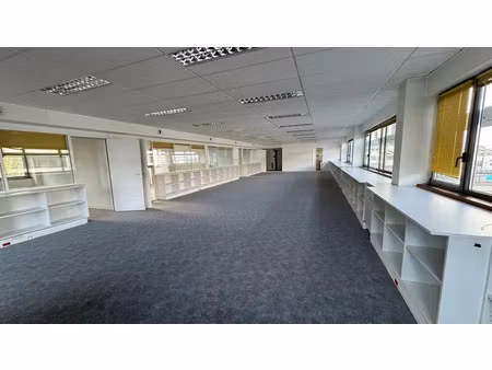 vente bureau 220 m² brest (29200)