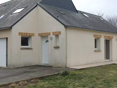 location maison à plouay (56240) : à louer / 61m² plouay