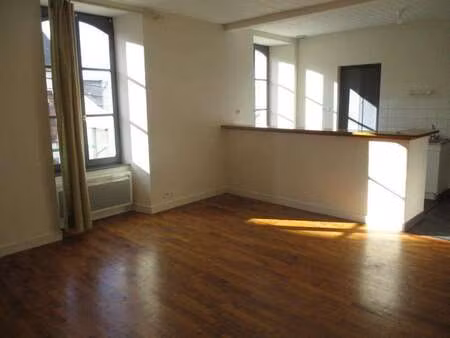 location appartement 2 pièces à vitré (35500) : à louer 2 pièces / 42m² vitré
