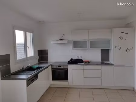 particulier loue maison 4 chambres garage