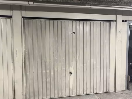 vente parking 13 m²