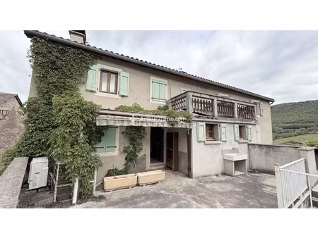 vente maison de village 5 pièces 110 m2 à castelnau-pégayrols