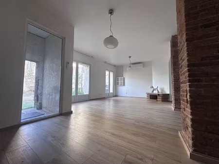 appartement t3 avec jardin -secteur st alyre