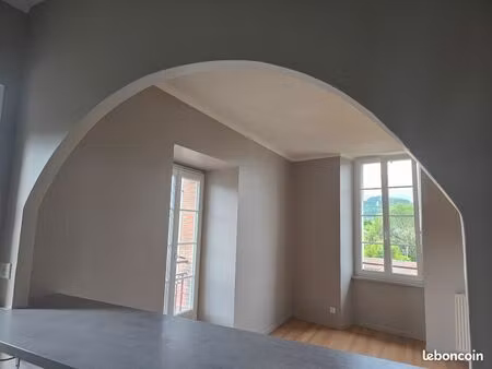 vends appartement t3