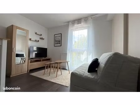 studio meublé moderne proche centre – option tout inclus