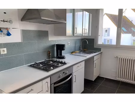 location appartement, m² t-3 à beauvais, 720 €