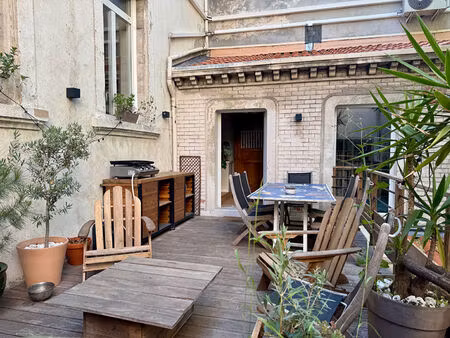 a louer un appartement de type 3 avec terrasse secteur paradis 13006 marseille