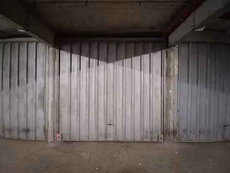garage fermé 14 m2 bellefontaine