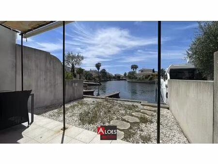marina aigues-mortes 4 pièces avec poste d'amarrage et garage et parking