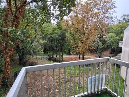 location appartement 3 pièces à nantes (44000) : à louer 3 pièces / 74m² nantes