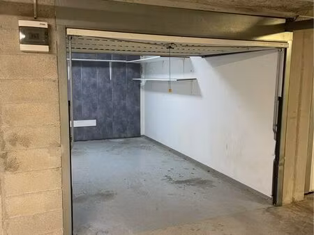 loue garage