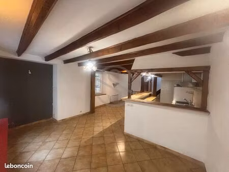 immeuble 4 pièces 100 m²