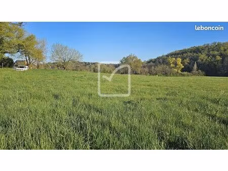 terrain 800 m² varetz