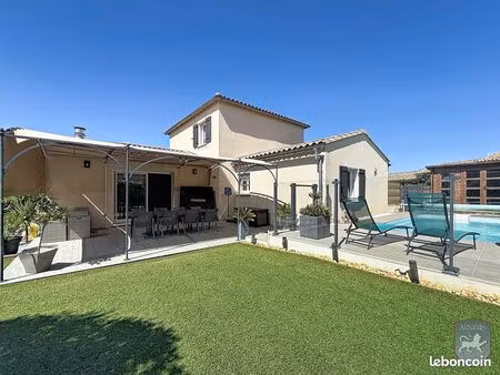 maison 7 pièces 125 m²