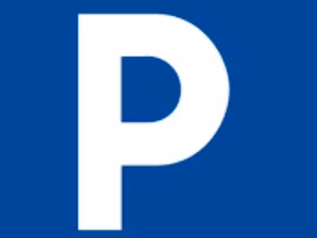 place de parking en extérieur