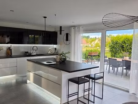 maison moderne 4 pièces
