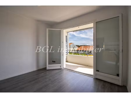 studio bis (4 couchages) et parking privatif