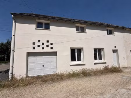 réf 2262. maison de ville, 4 chambres