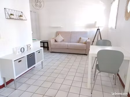 studio meublé 21 m2